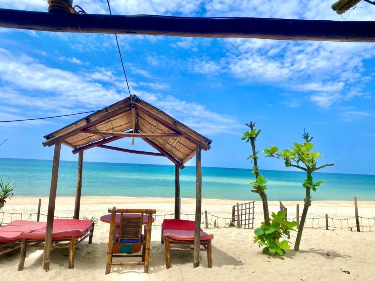 Beach Bar Hue Hostel Exterior photo